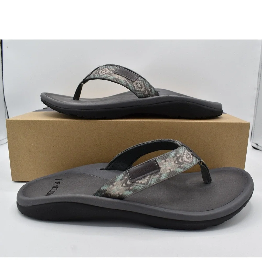 Pendleton Mens Size 10 Gray Blue Southwestern Flip Flop Sandals Thongs Shoes